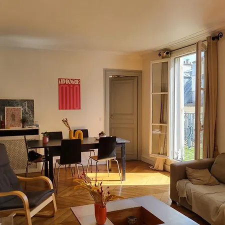South Balcony - Champs-elysees Apartment Paris